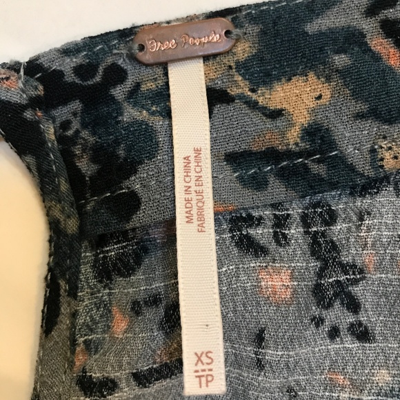 Free People floral romper - Picture 4 of 4